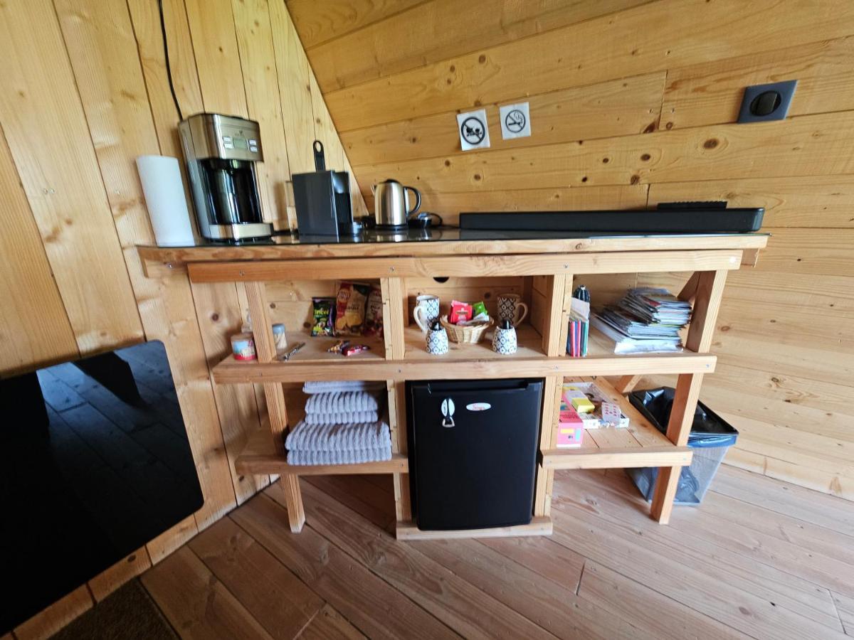 Logis Las Crozas La Cocotte Vernines Экстерьер фото